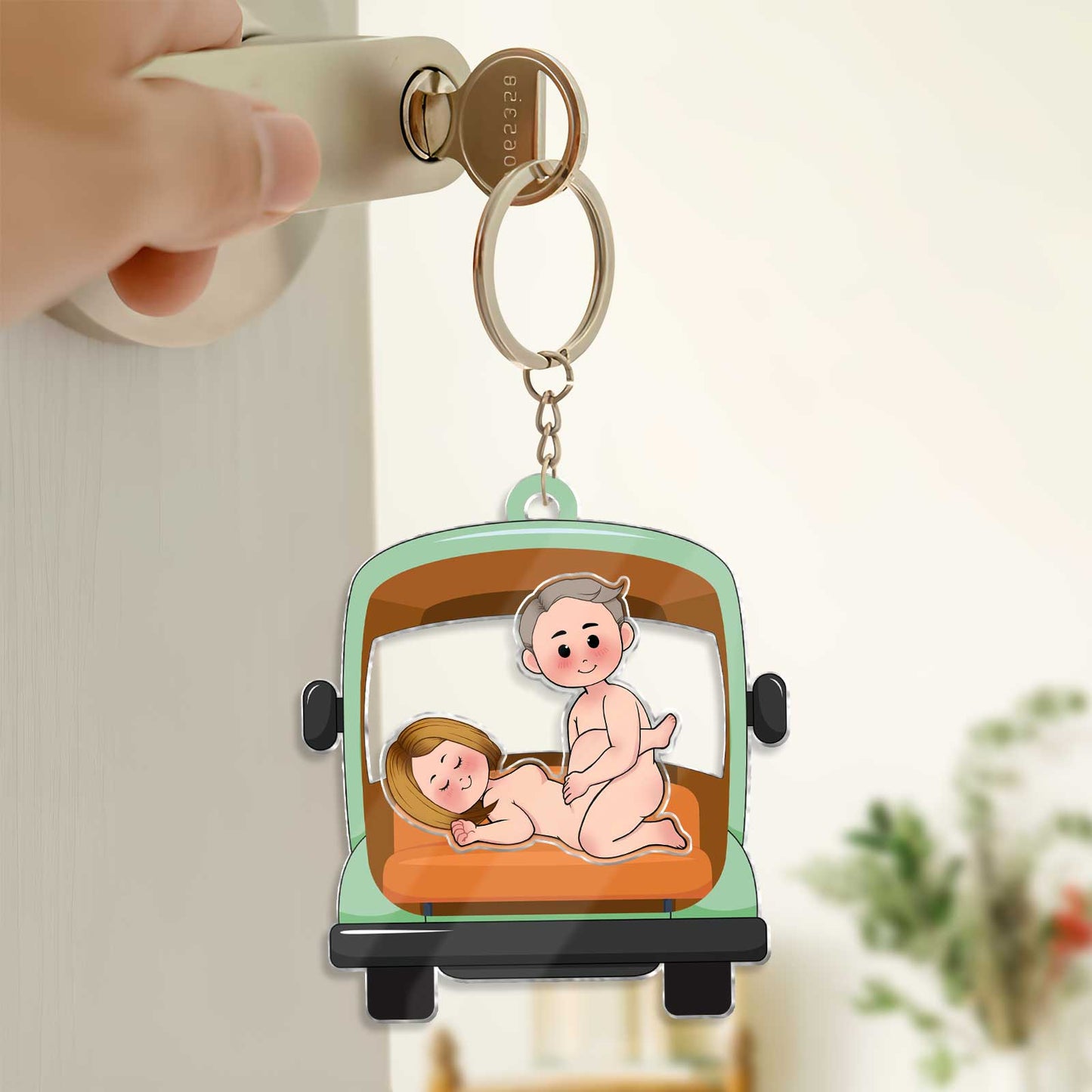 Couple - Love Bus - Personalized Bus Shaking Keychain