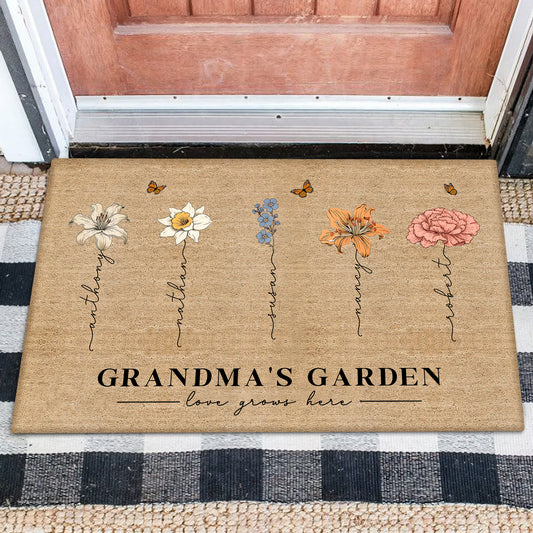 Family - Grandma‘s Garden Love Grows Here - Personalized Doormat